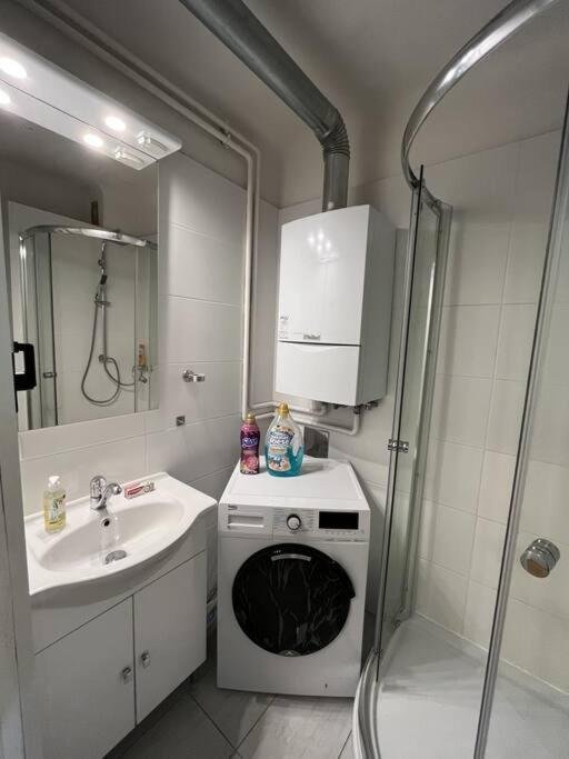 *Luxurious And Spacious Family Apartment* Wien Eksteriør bilde